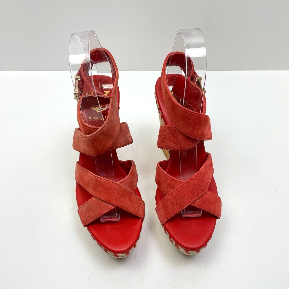 VC Signature | Lene Vince Camuto Red Leather Ankle Strap Block Wedge Sandals - Picture 2 of 12